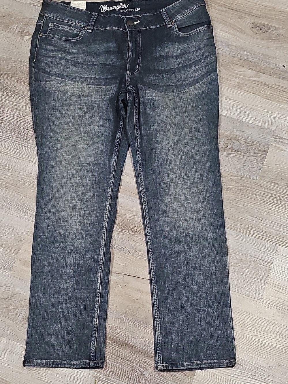 Wrangler Women's Straight Leg Jeans 18W